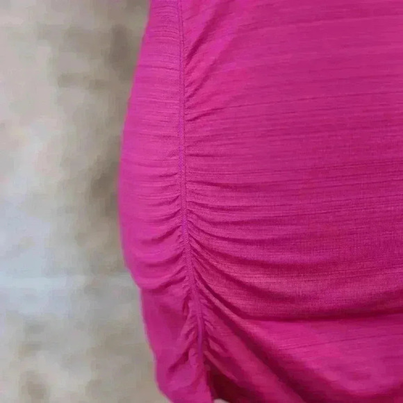 Athleta Womens Tank Top Pink Racerback Athletic Workout Sleeveless Shirt Small - Picture 2 of 15